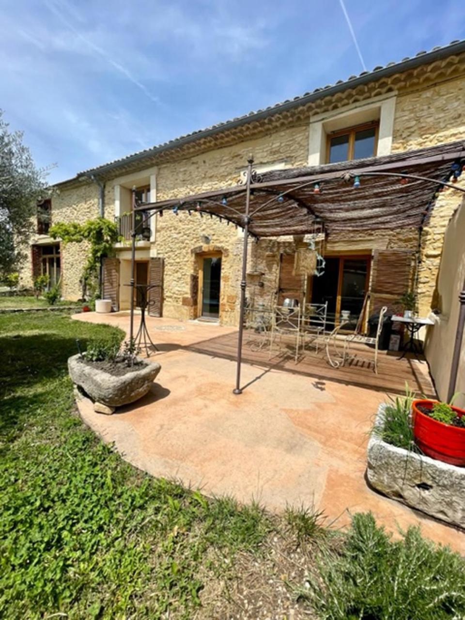 Отель La Maison Bliss Пьолан Экстерьер фото